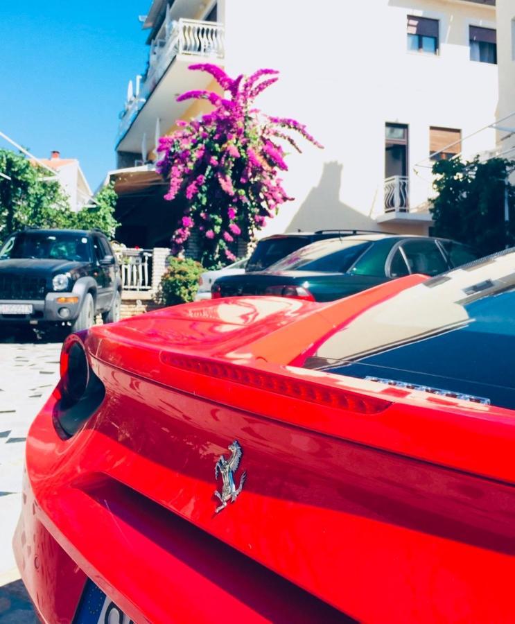 Eco-Friendly Estate I Aparthotel Primosten Bagian luar foto