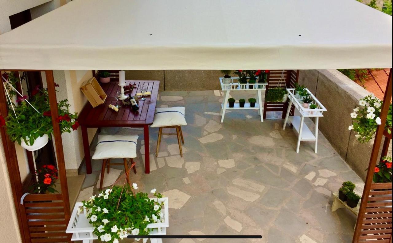 Eco-Friendly Estate I Aparthotel Primosten Bagian luar foto