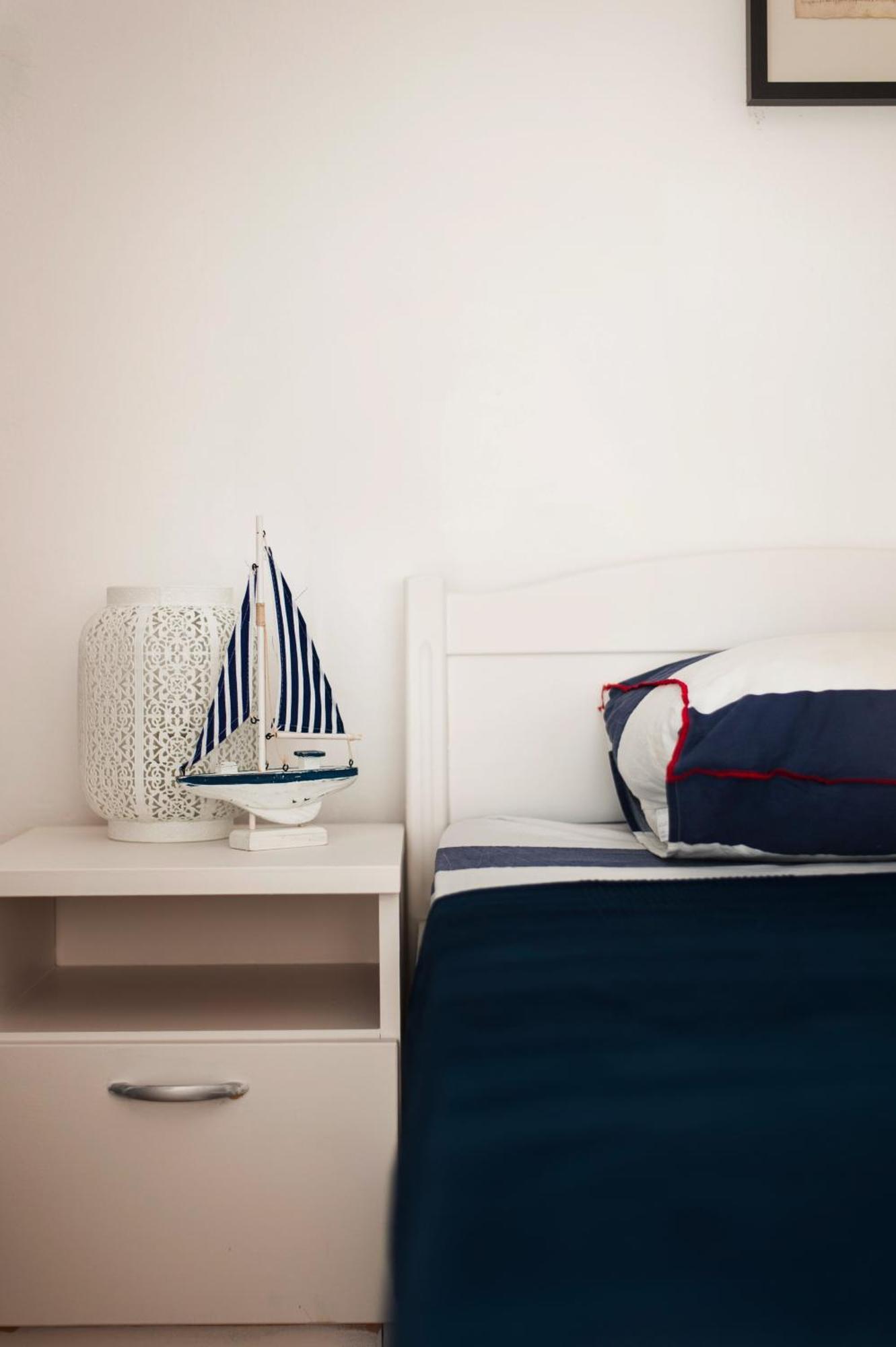 Eco-Friendly Estate I Aparthotel Primosten Ruang foto